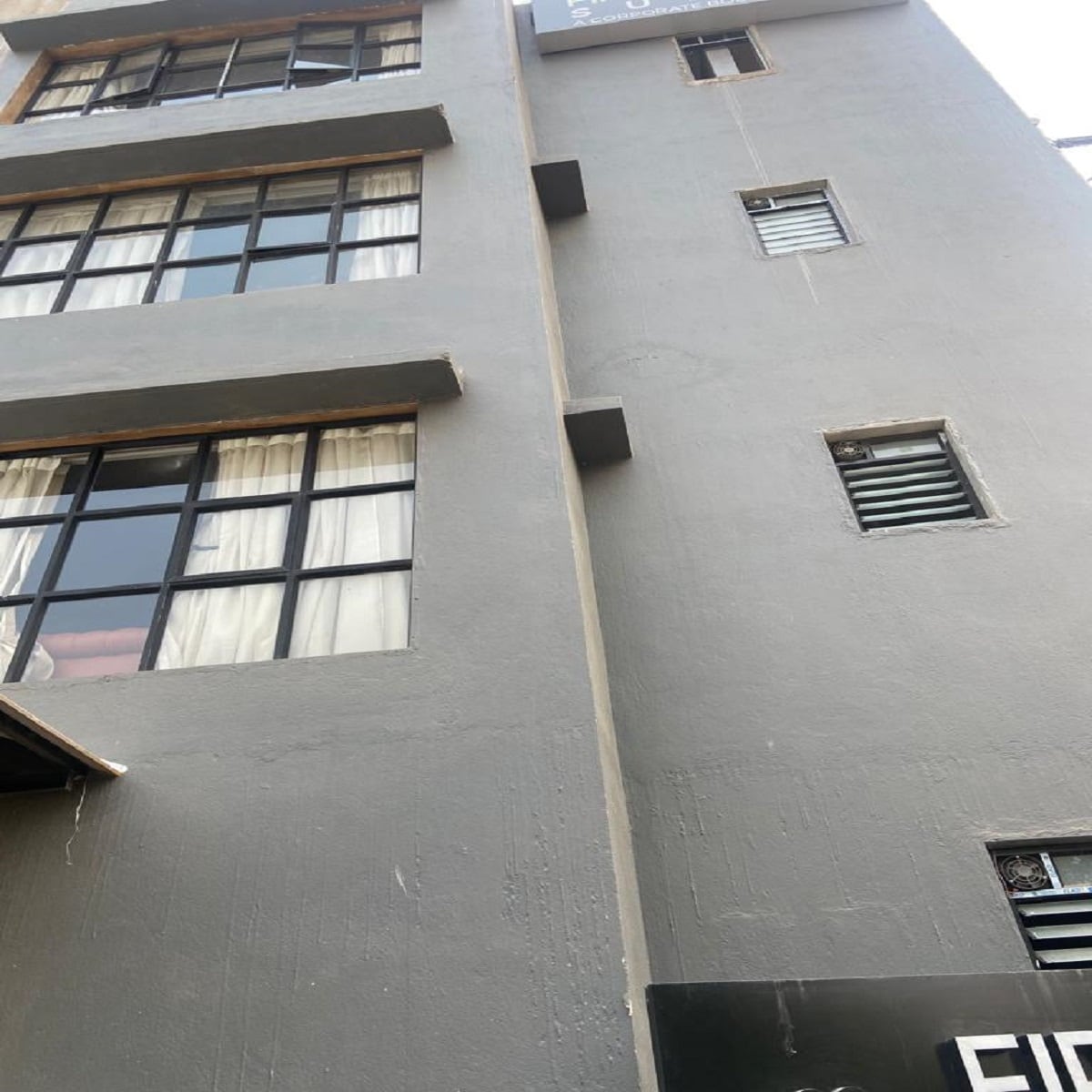 The Firangipani Suites - Tap to explore photos