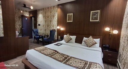 New Raj Residency Room Type - Super deluxe