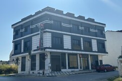 Fourpoints Airport Hotel