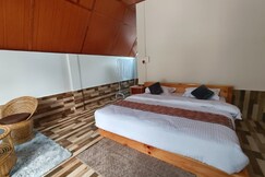 Dirang Cozy Home Cottage