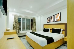 Townhouse Hillview Tirupati Formerly Hotel Looranova