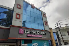 Landy Queen Homestay | Rooms & Caretaker