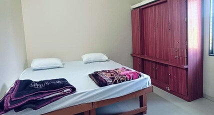 Sharma Ji Residency Room Type - Deluxe Room