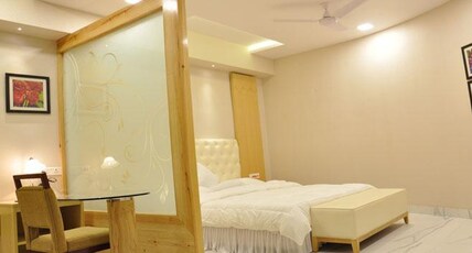 Celebration Hotel Room Type - Executive Suite