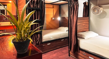Hoztel Jaipur | Rooms & Dorms Room Type - Female only Dorm | 1 Bed in 4-Bunk Bed AC Dorm | Shared Attached Bathroom Hoztel Jaipur | Rooms & Dorms Room Type - Female only Dorm | 1 Bed in 4-Bunk Bed AC Dorm | Shared Attached Bathroom