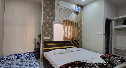 Awadh Kunj Homestay- Room Type - Premium Suite AC