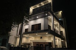 Akash Ganga Homestay Varanasi