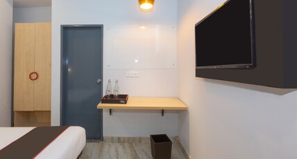 Hotel O by OYO The Royal Collection Room Type - Classic