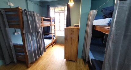 Hills Tale Backpackers Hostel Room Type - Rangeet (Mixed Dormitory)