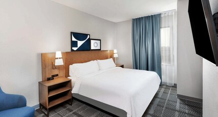 Staybridge Suites Waco South Woodway Room Type - 1 King Bed One Bedroom Suite