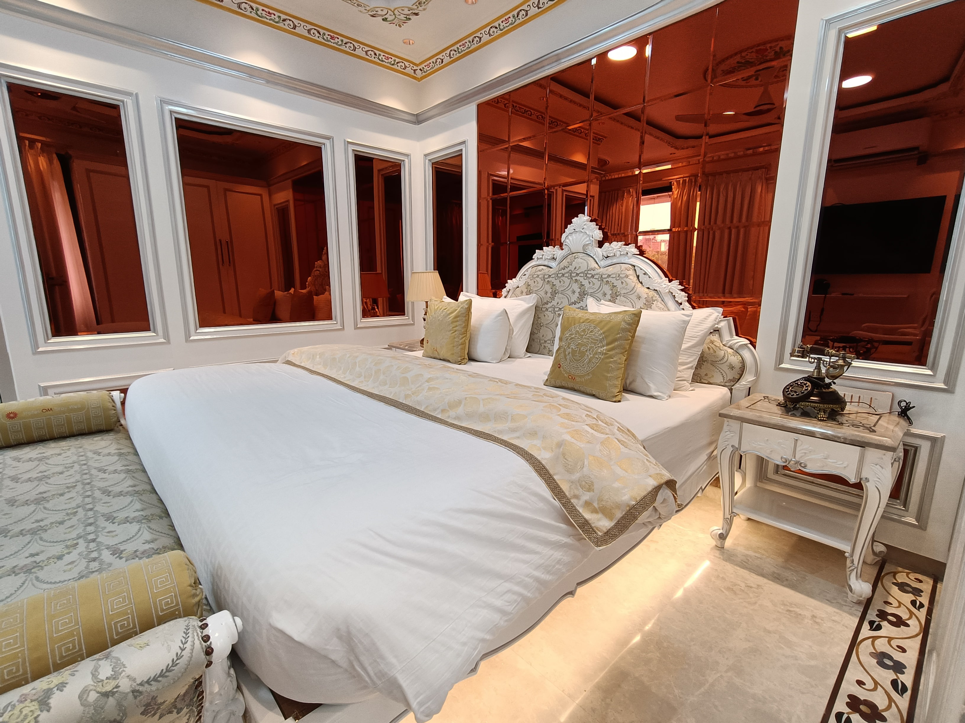 Hotel Om Stay Well - Tap to explore photos