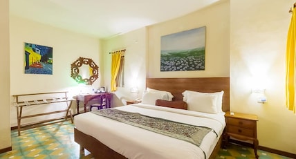 Over The Hill Room Type - AC Garden View Room
