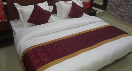 Hotel Hill View Room Type - Deluxe Room