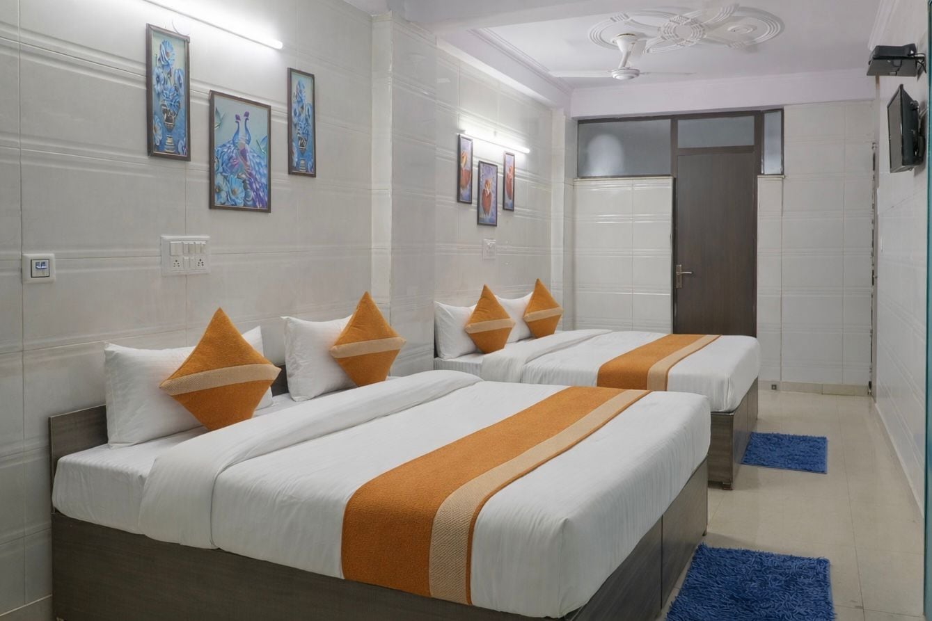 Hotel Maharaja Inn, Rohini Sector 22 - Tap to explore photos