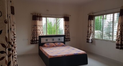 Om Sai Niwas Room Type - Deluxe room