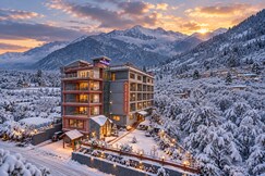 Rooms of Snow Bloom Resort
