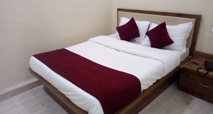 Hotel Golden Lake Room Type - Standard Room