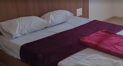 Shivratn Comforts Room Type - Executive AC Room