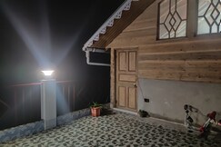 Nembang Homestay | Rooms with Wi-Fi