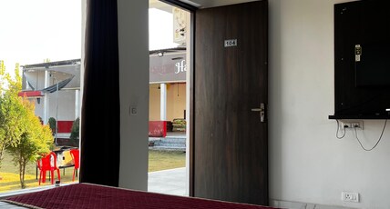 The Corbett Niyas Room Type - Cottage room with Garden view