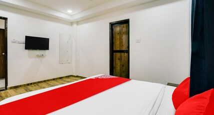 Hotel O White Villa Room Type - Classic