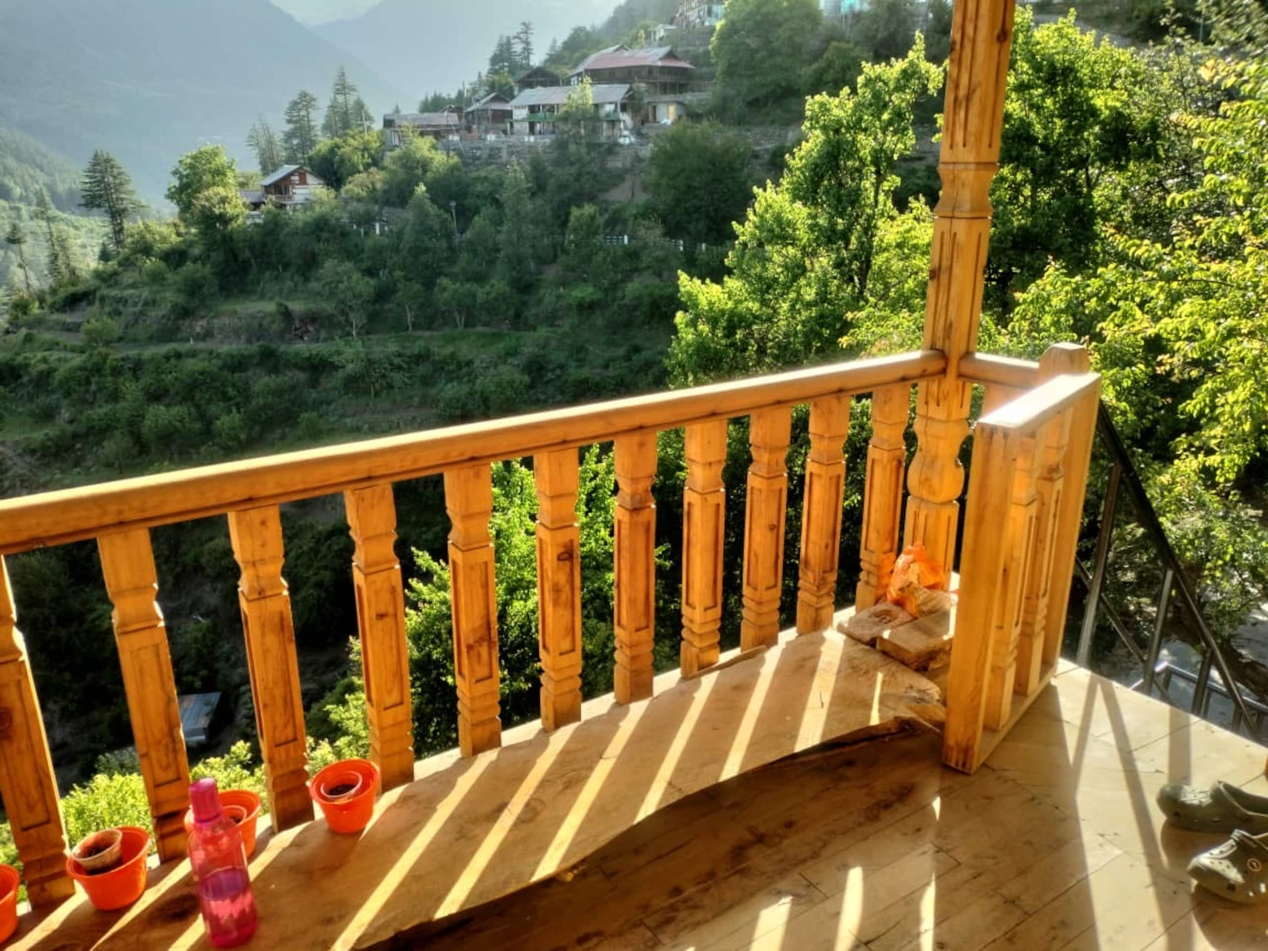 Anugrah Homestay Harshil - Tap to explore photos