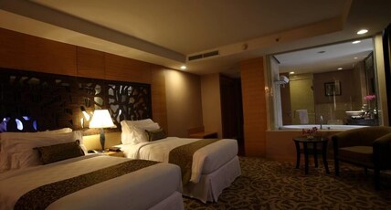 Wyndham Surabaya City Centre Room Type - Executive Twin Room