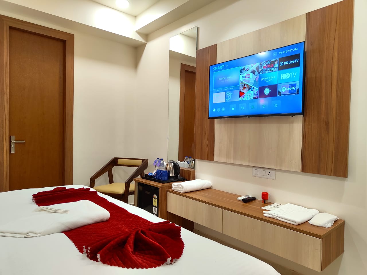 Hotel RG RESIDENCY 50 meter from Banaras Railway Station - Tap to explore photos
