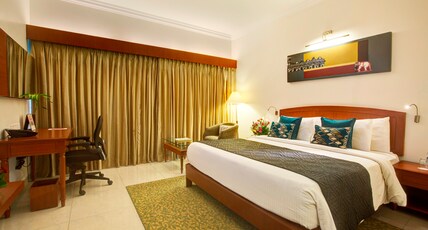 Hotel Naveen Lakeside Room Type - Executive Room with Balcony