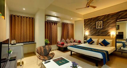 Hotel Orient Crown Room Type - Deluxe AC Room