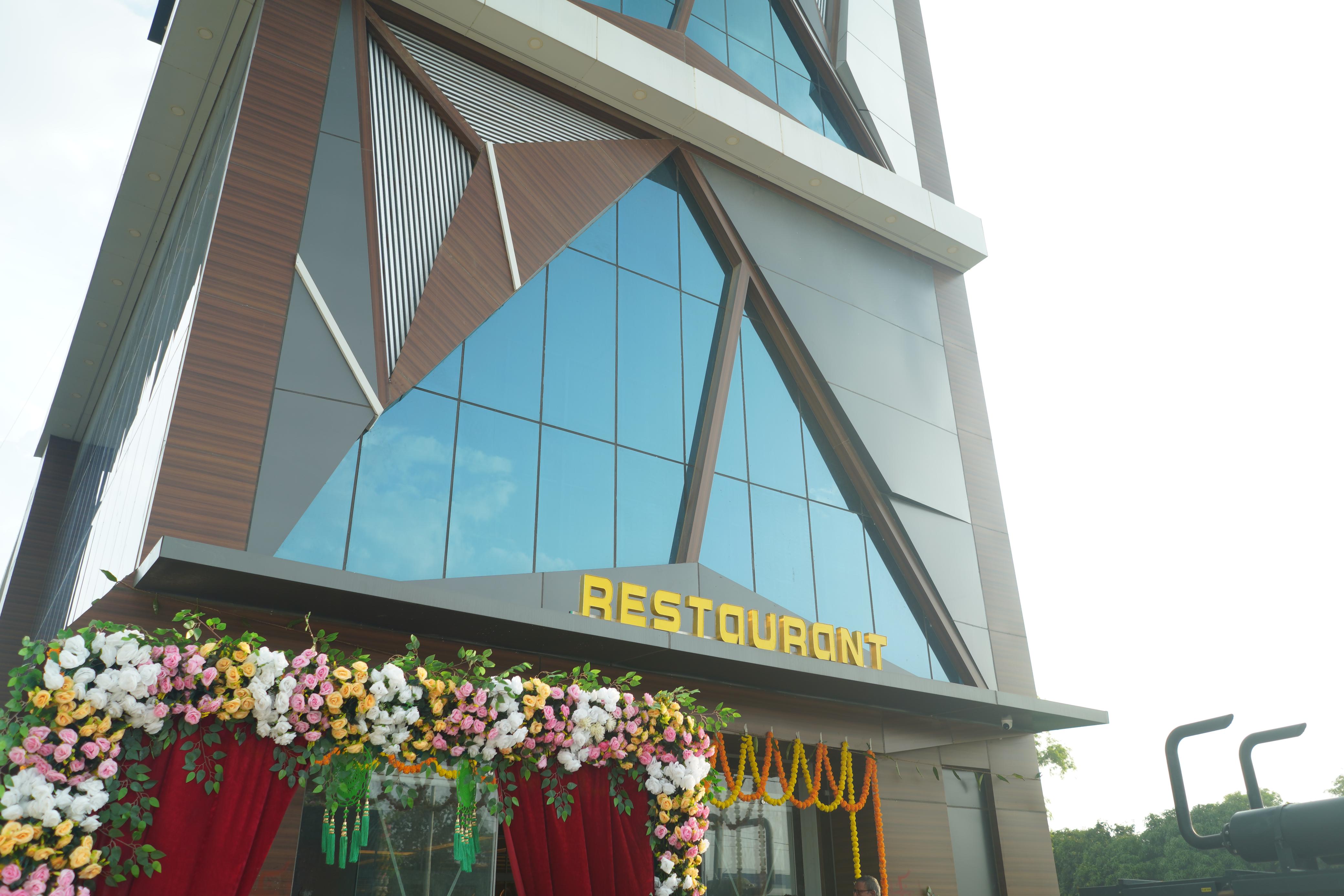 MANGO TREE HOTEL DARBHANGA - Tap to explore photos