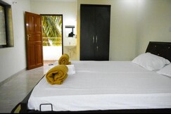 Sleepy Panda Hostel Arambol