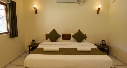 Tadoba Safari Stay Nature's Sprout Room Type - Tadoba AC Luxury individual Cottage