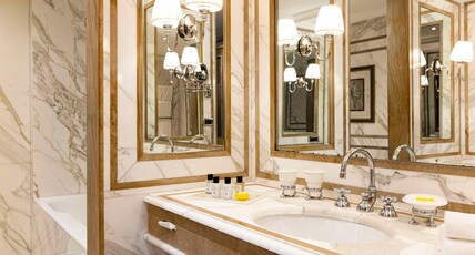 Rome Cavalieri, A Waldorf Astoria Hotel by Hilton Room Type - PARK SUITE