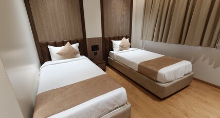 Hotel Excellent Inn Room Type - Twin Room Hotel Excellent Inn Room Type - Twin Room