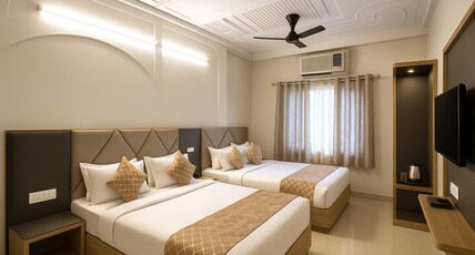 Hotel City Palace Room Type - Deluxe Quadruple Room