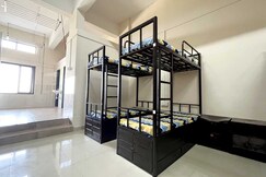 Nawab PG & Hostel Bhiwandi