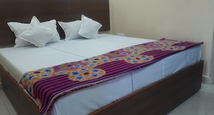 SRI RAMACHANDRA GRAND Room Type - DELUXE NON AC ROOM SRI RAMACHANDRA GRAND Room Type - DELUXE NON AC ROOM