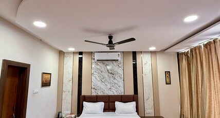 HOTEL VRINDAVAN IMPERIAL Room Type - Suite Room (Garden View)