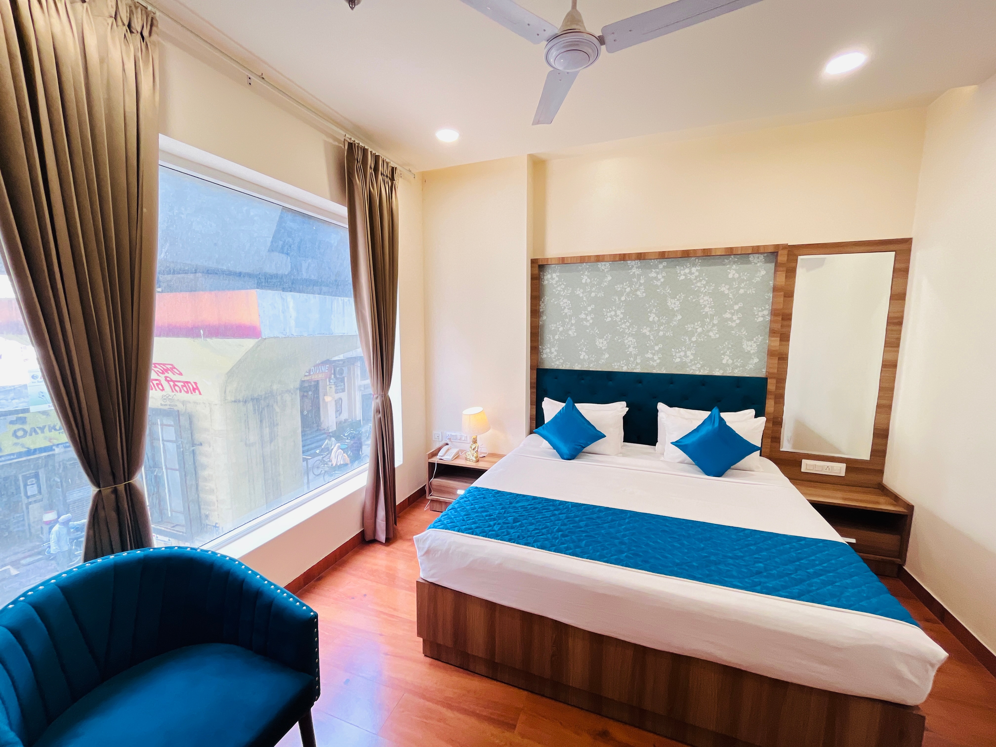 Hotel The Orchid Tree, Amritsar - Tap to explore photos