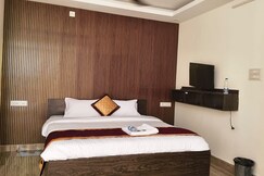 PPH Living Sri Sai Suites