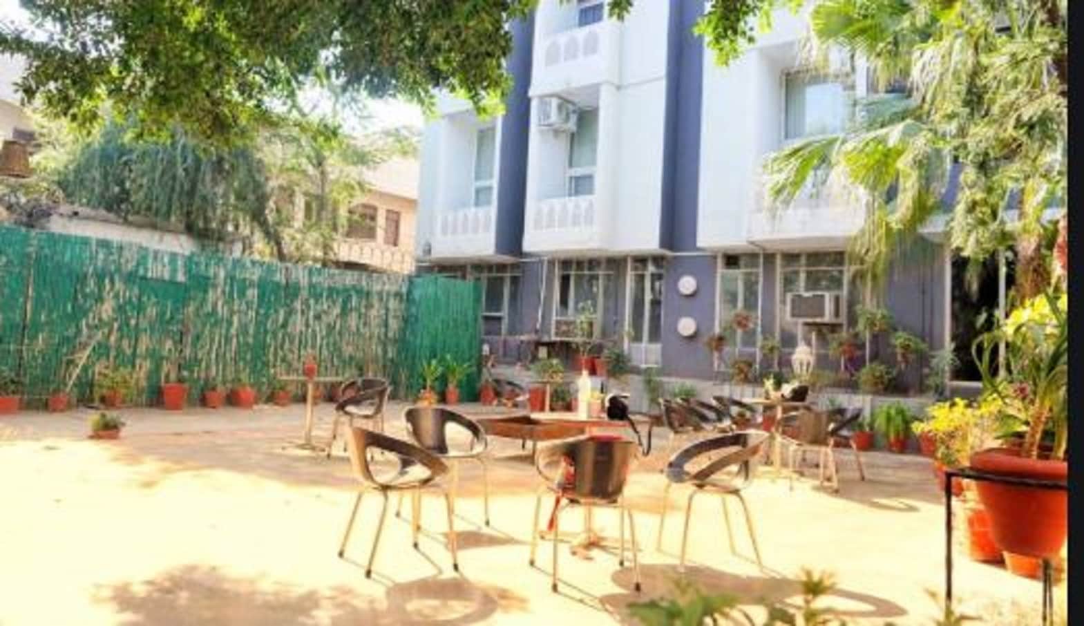 Hotel Aravali - Tap to explore photos