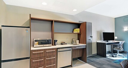 Home2 Suites by Hilton Grand Junction Northwest Room Type - 1QN MOB HR ACC TUB SUITE