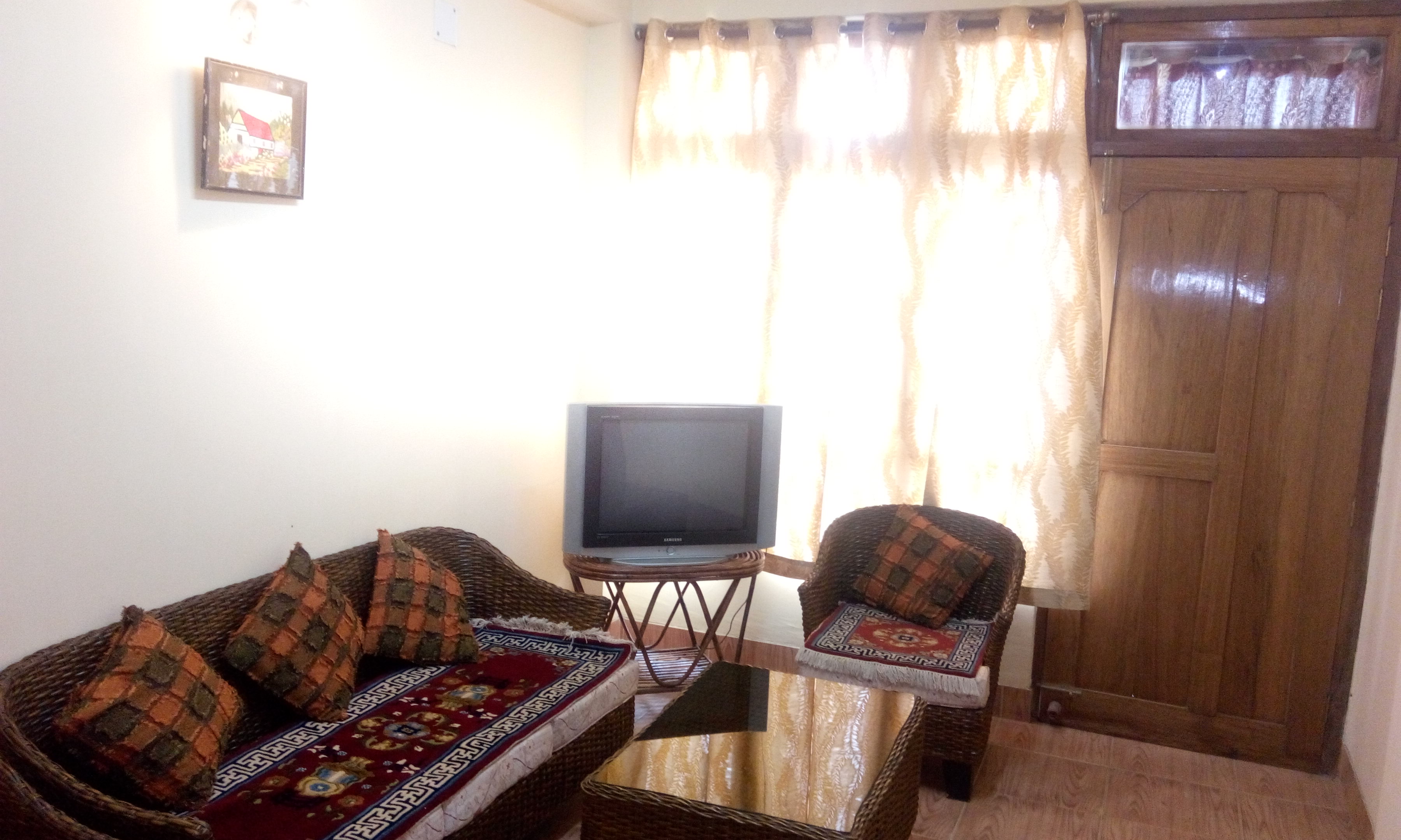 Deki Lodge Homestay, Kalimpong - Tap to explore photos