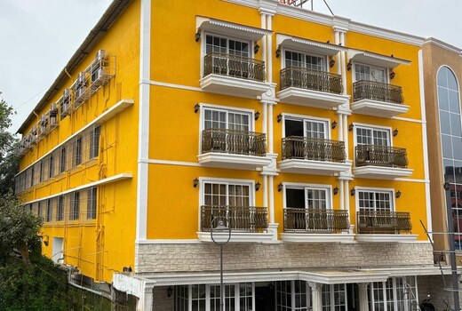 Hotel The Emerald