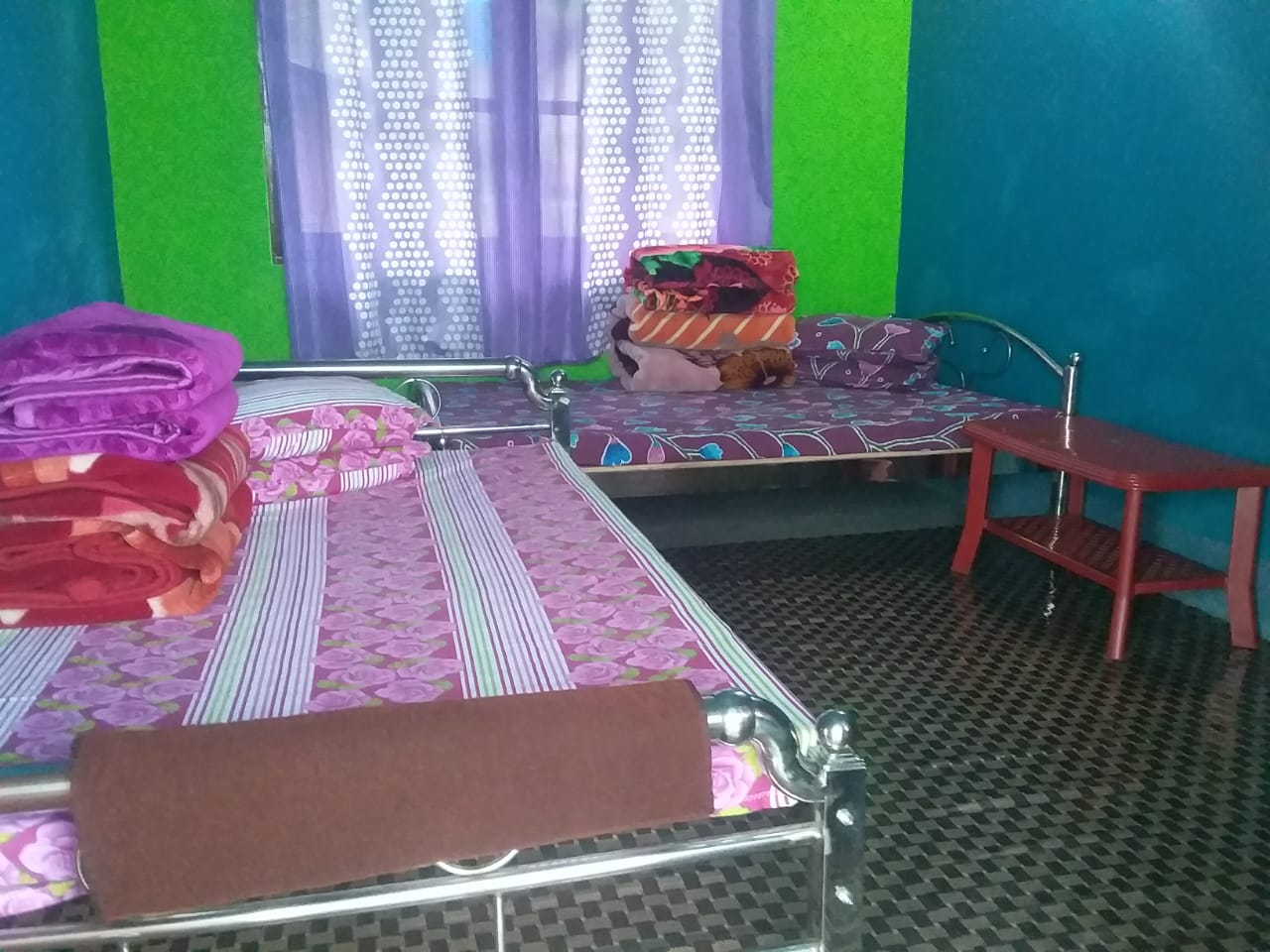 LAZUM HOMESTAY - Tap to explore photos