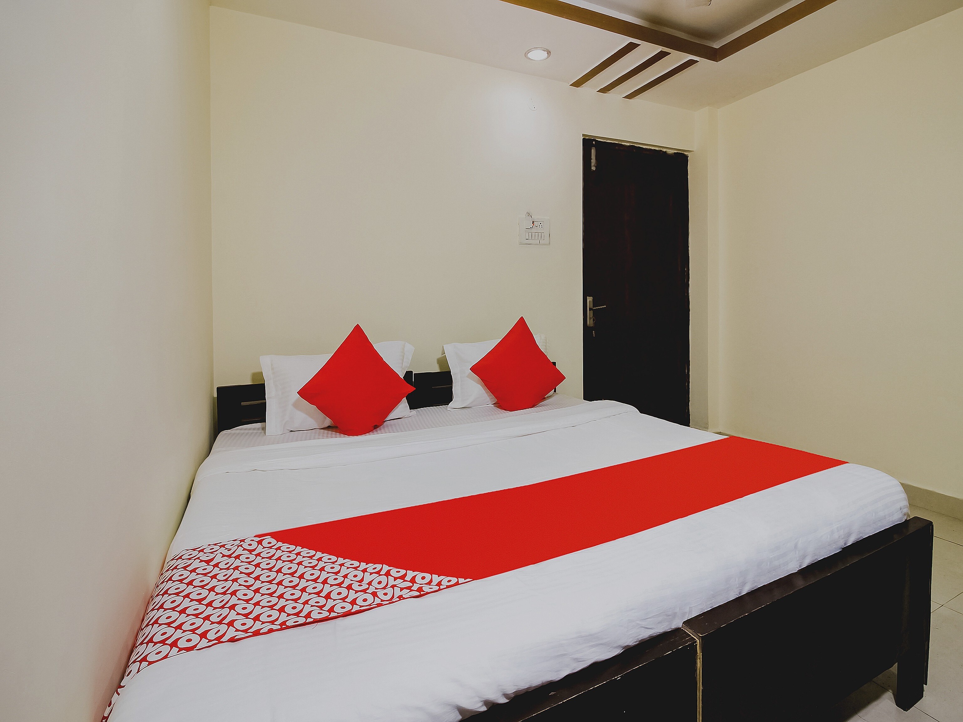 Hotel O Pradhann Home Stay - Tap to explore photos