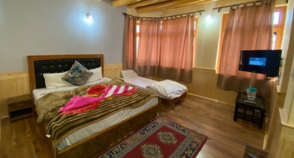 Zaltak Room Type - Family Room