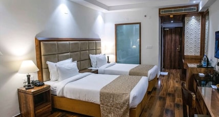 Jade Square Room Type - Premium Room (King/Twin) Jade Square Room Type - Premium Room (King/Twin)