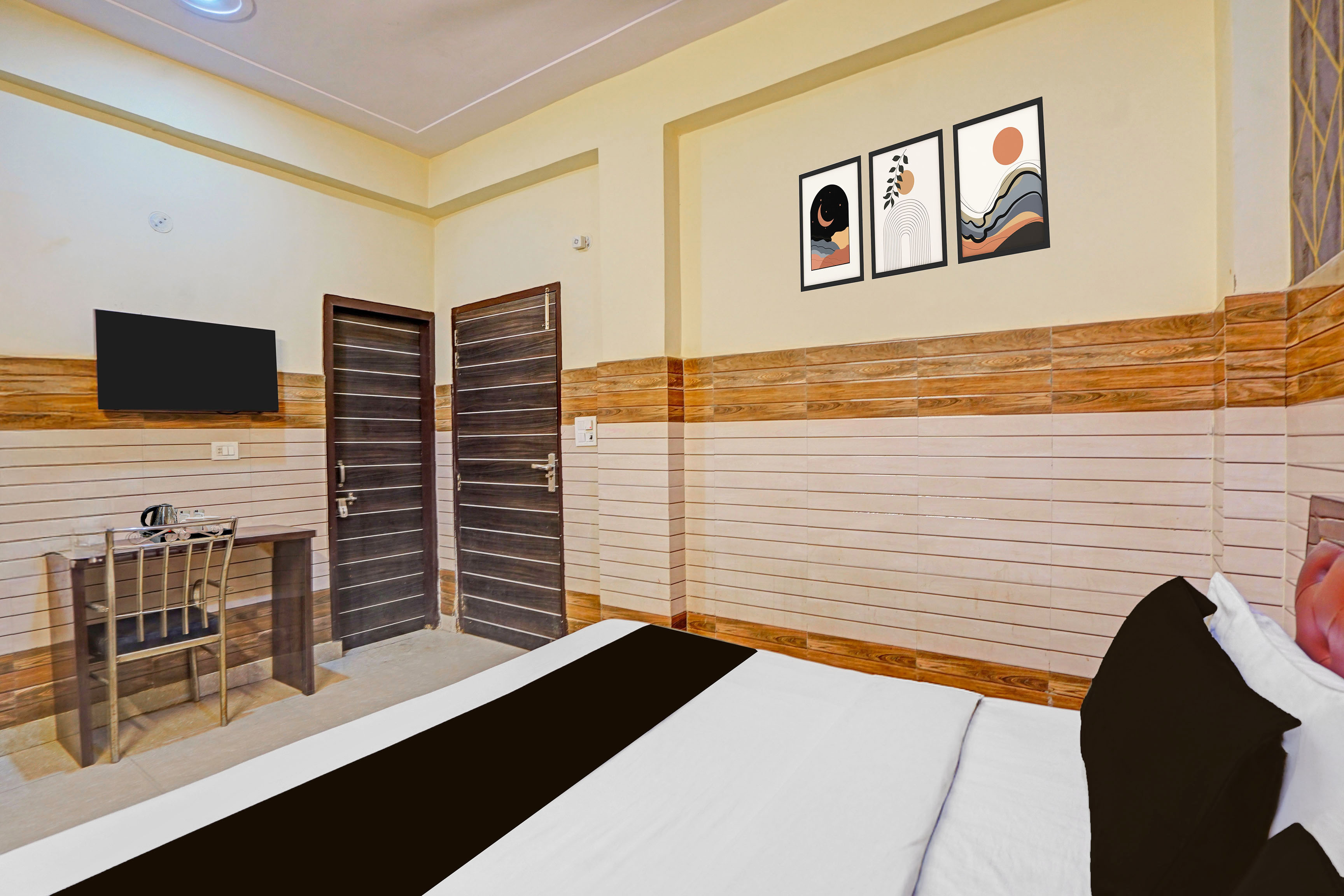 Super Hotel O Noida Sector 63 Formerly Aditya Residency - Tap to explore photos